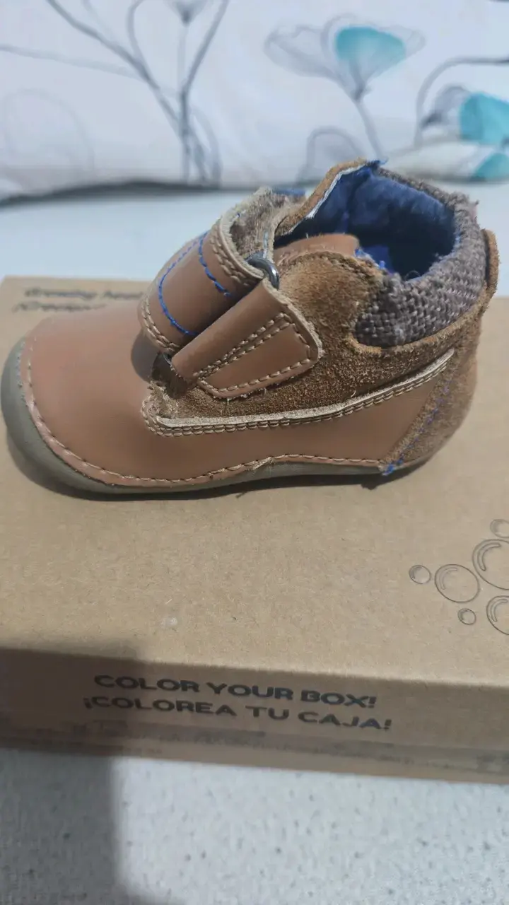 Zapatos de bebé marrones con velcro ficcus - 4