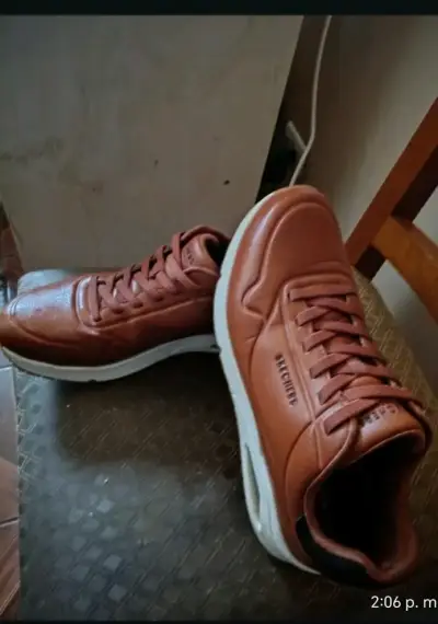 Zapatillas Skechers marrones para hombre - miniatura 2