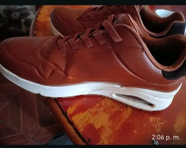 Zapatillas Skechers marrones para hombre - 5