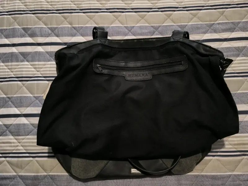 Bolso gris y negro con asas largas - 6