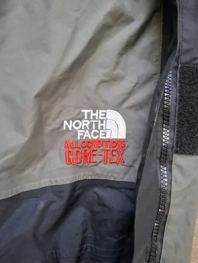 Pantalones The North Face Gore-Tex talla L - miniatura 3