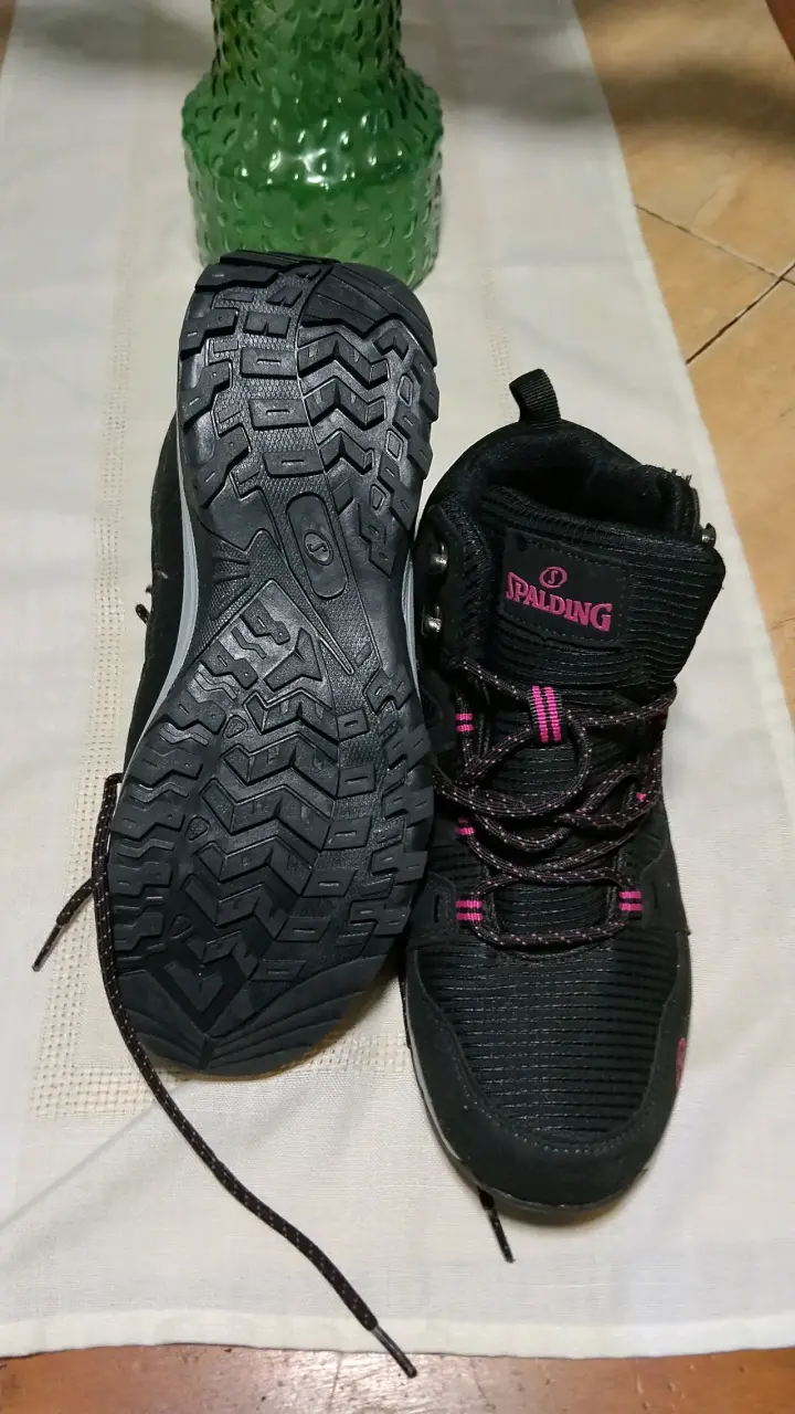 Botas de trekking Spalding negras para mujer - 2