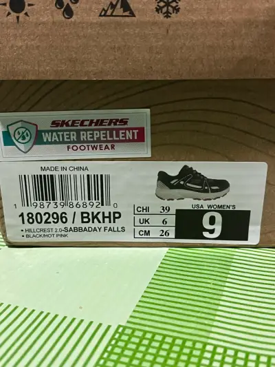 Zapatillas Skechers impermeables negras - miniatura 4