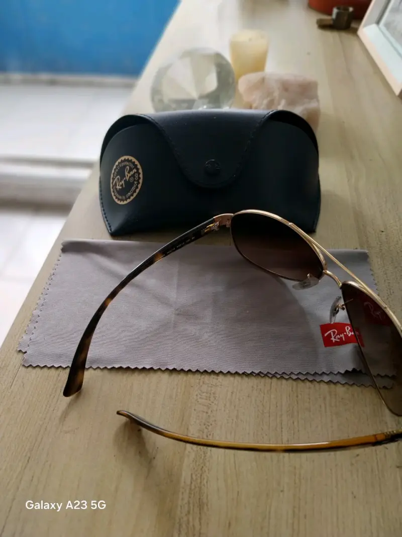 Gafas de sol Ray-Ban aviador doradas - 3