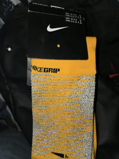 Medias Fútbol NikeGrip amarillos para hombre - miniatura 2