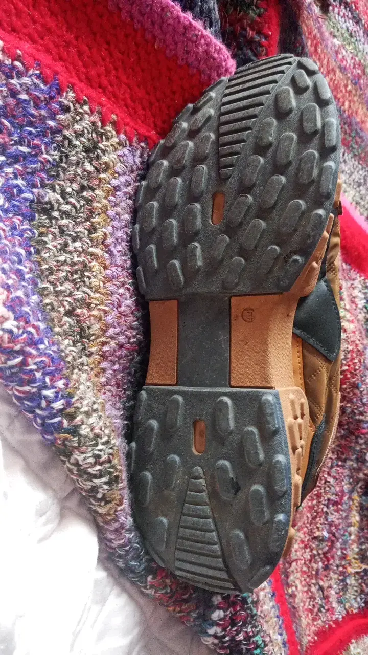 Zapatillas de cuero marrón para hombre - 2