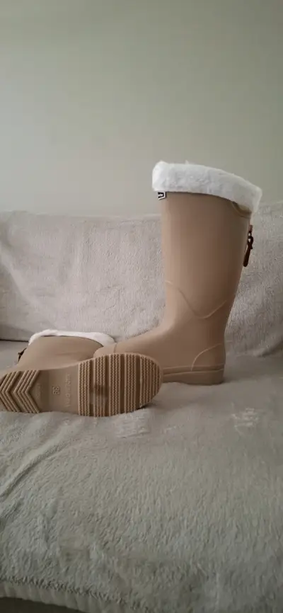 Botas de lluvia beige con forro de chiporro - miniatura 3