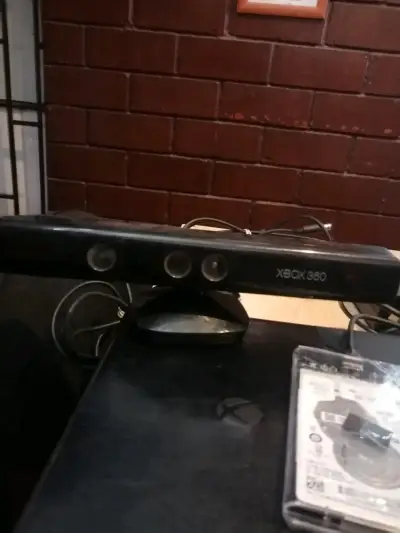 Xbox 360 Slim E 1TB Aurora | 120 Juegos | Kinect | - miniatura 6