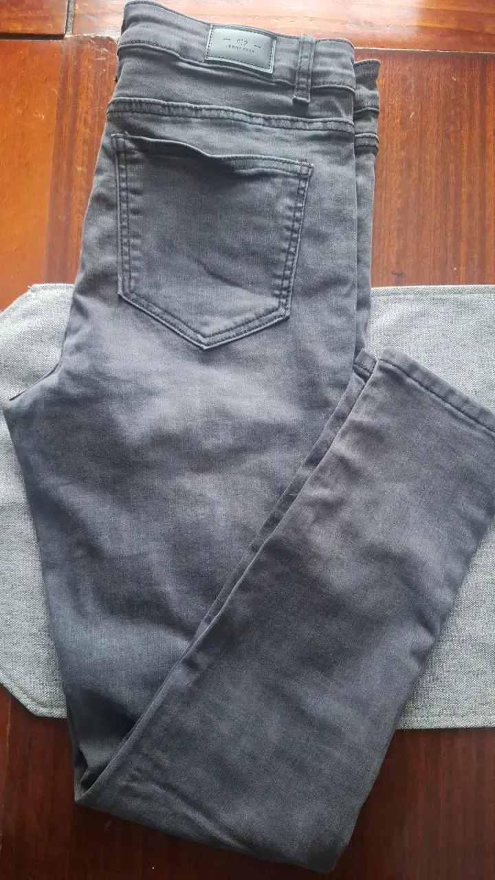 Jeans gris oscuro para mujer - 4