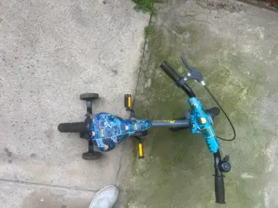 Bicicleta infantil Batman con ruedas de entrenamiento - miniatura 3