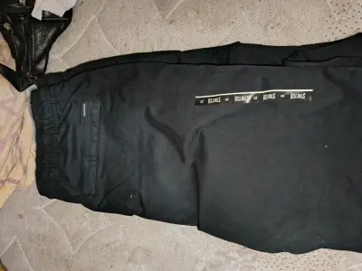 Pantalones deportivos jogger negros para hombre - miniatura 3