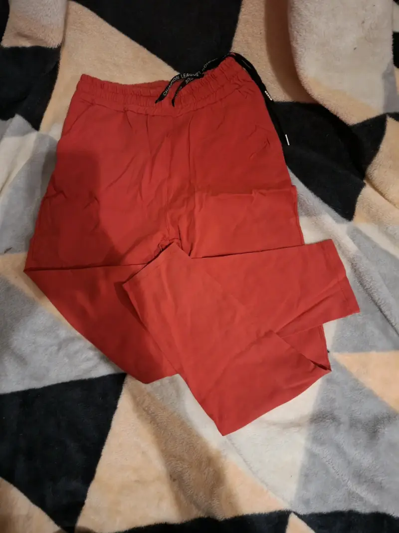 Pantalones deportivos rojos unisex