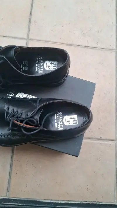 Zapatos formales de cuero negro Guante - miniatura 3