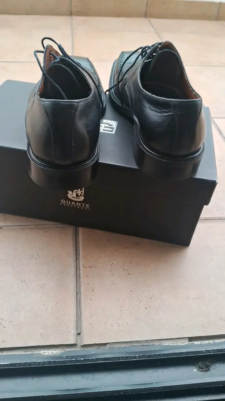 Zapatos formales de cuero negro Guante - 4