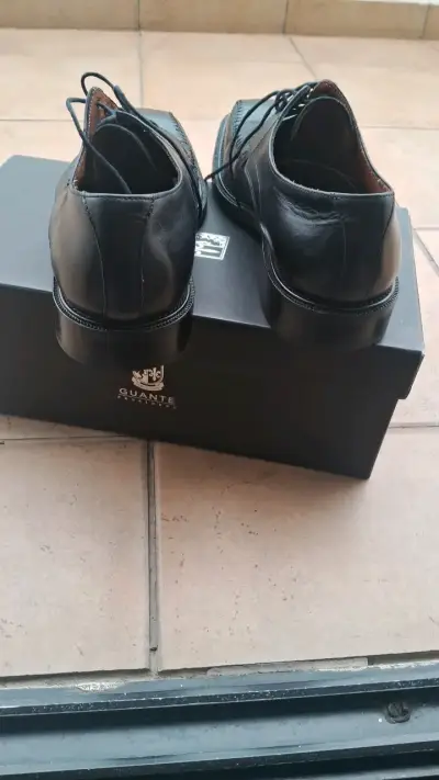 Zapatos formales de cuero negro Guante - miniatura 4