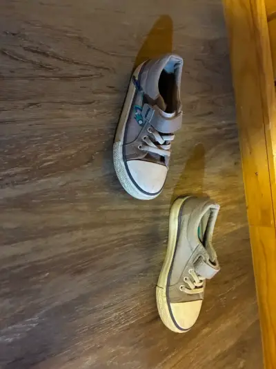 Zapatillas grises para niños talla 27 - miniatura 3