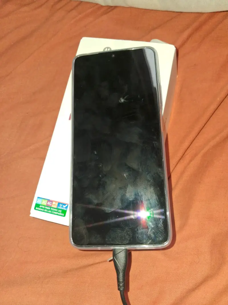 Motorola Moto G06 nuevo en caja - 6