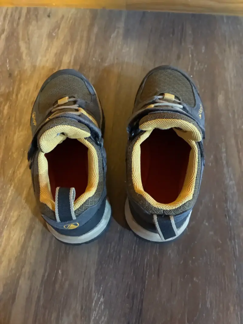 Zapatillas infantiles talla 29 azul y amarillo - 4