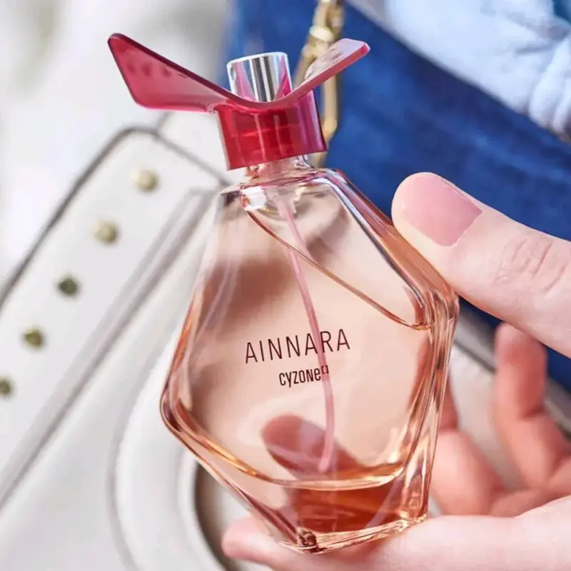 Perfume Ainnara Cyzone para mujer 50ml