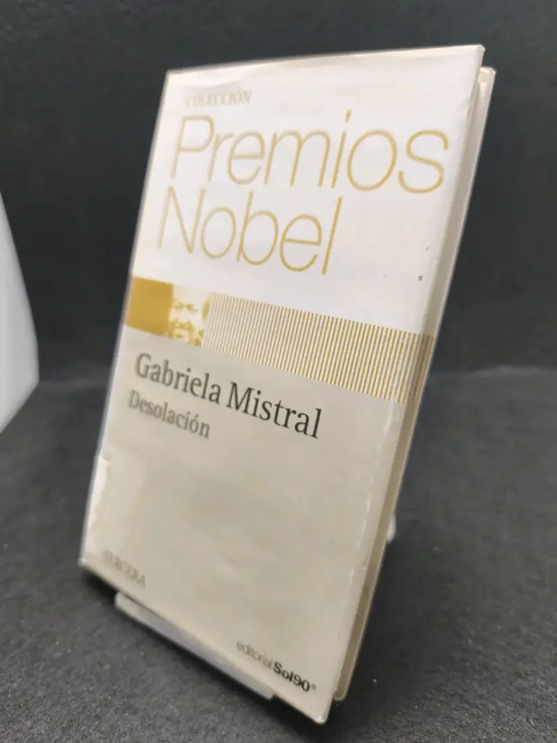 Libro Desolación de Gabriela Mistral, Colección Premios Nobel - 3