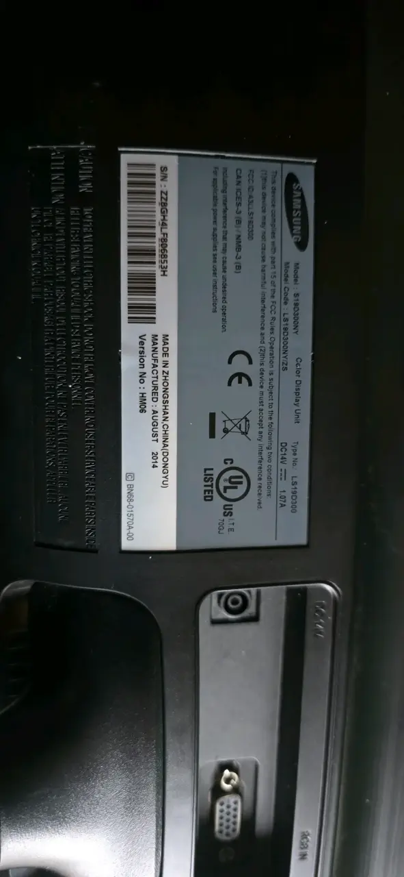 Monitor Samsung S19D300 de 19 pulgadas - 3