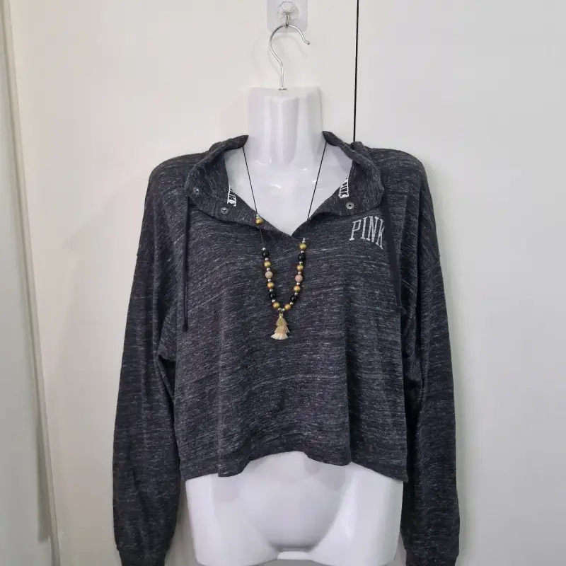 Polerón gris oscuro PINK con capucha talla xs- S - 2