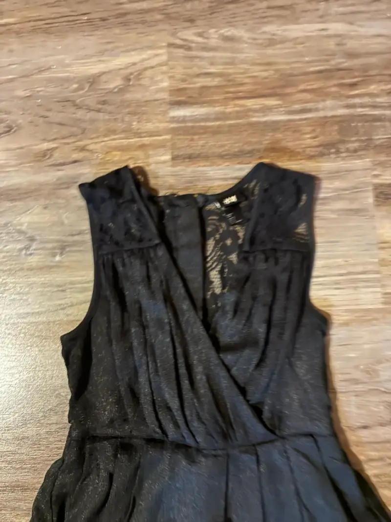 Vestido negro elegante con encaje Talla 38 - 2