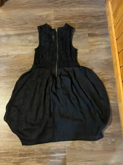 Vestido negro elegante con encaje Talla 38 - miniatura 4