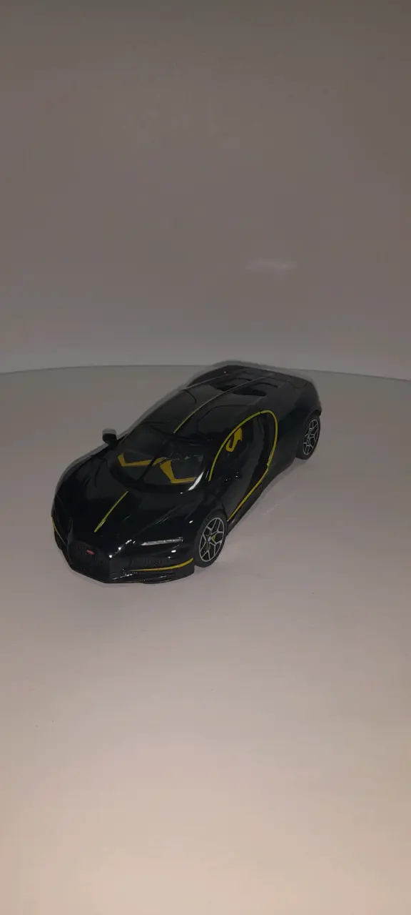 Bugatti Tourbillon A Escala 1:32 Negro Aleación - 1