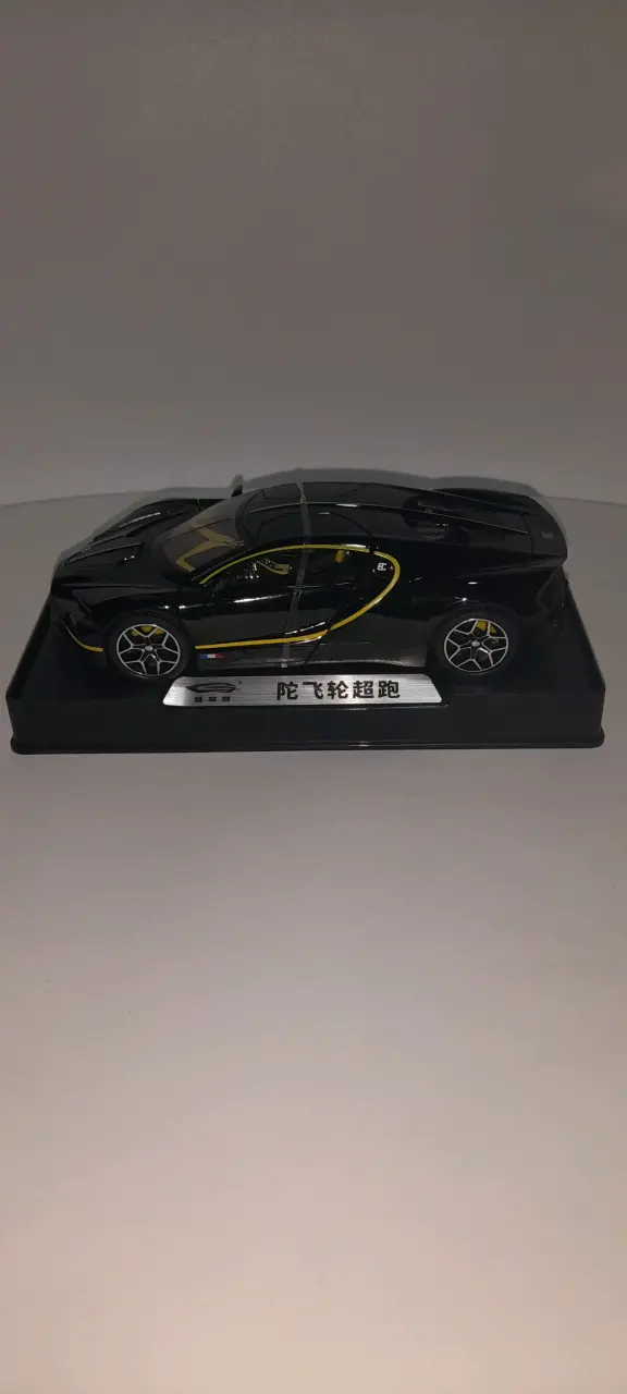 Bugatti Tourbillon A Escala 1:32 Negro Aleación - 3