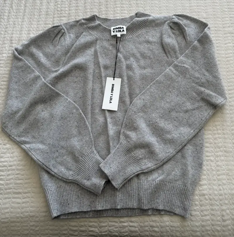 Sweater Bimba y Lola con etiqueta