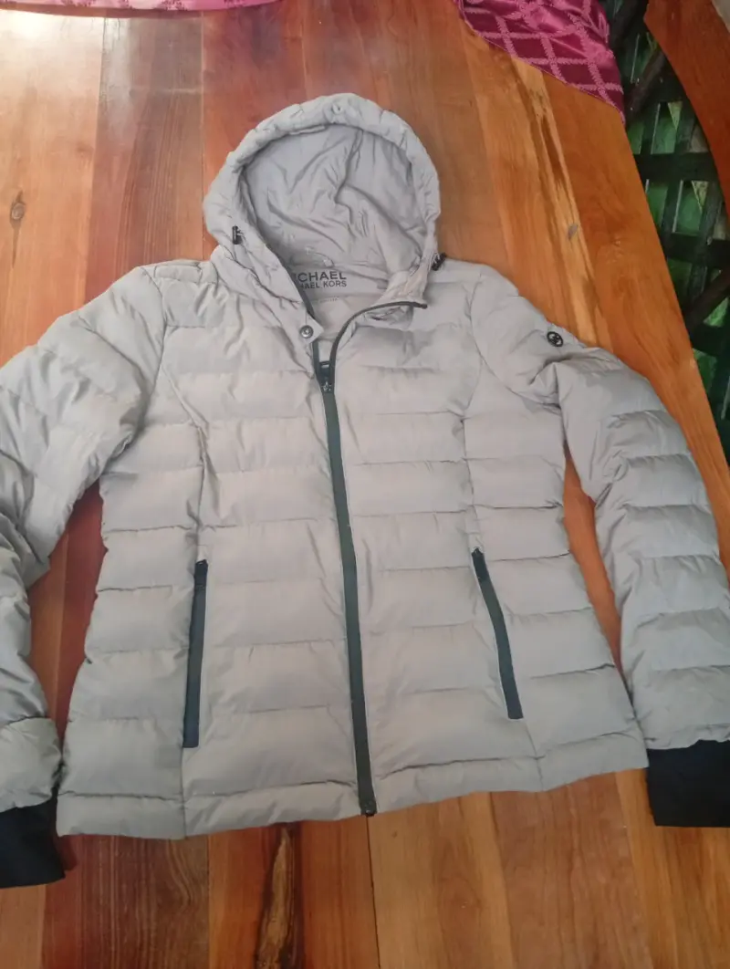 Chaqueta Michael Kors Premium Down Blend - 2