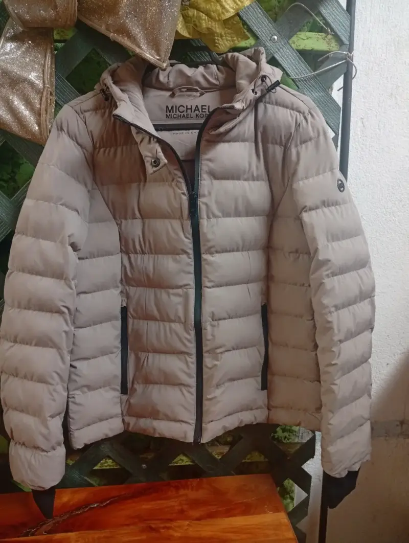Chaqueta Michael Kors Premium Down Blend - 4