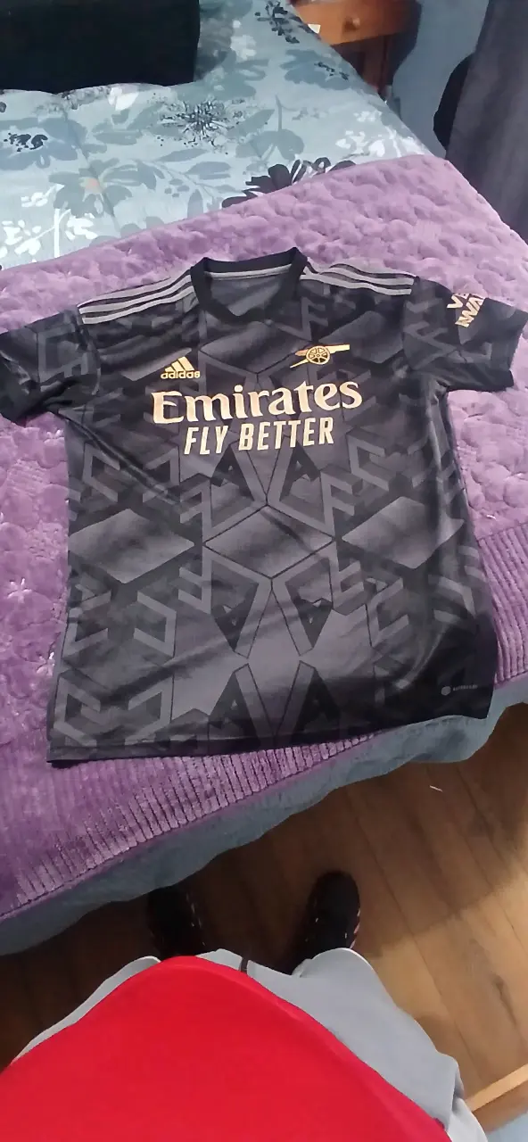 Camiseta Adidas Arsenal negra edición especial - 1