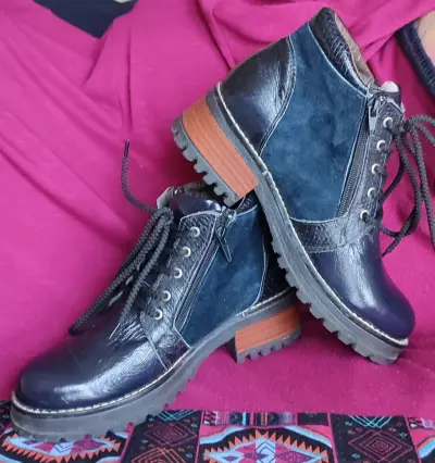 Botines de cuero azul con cordones y cierres - miniatura 1