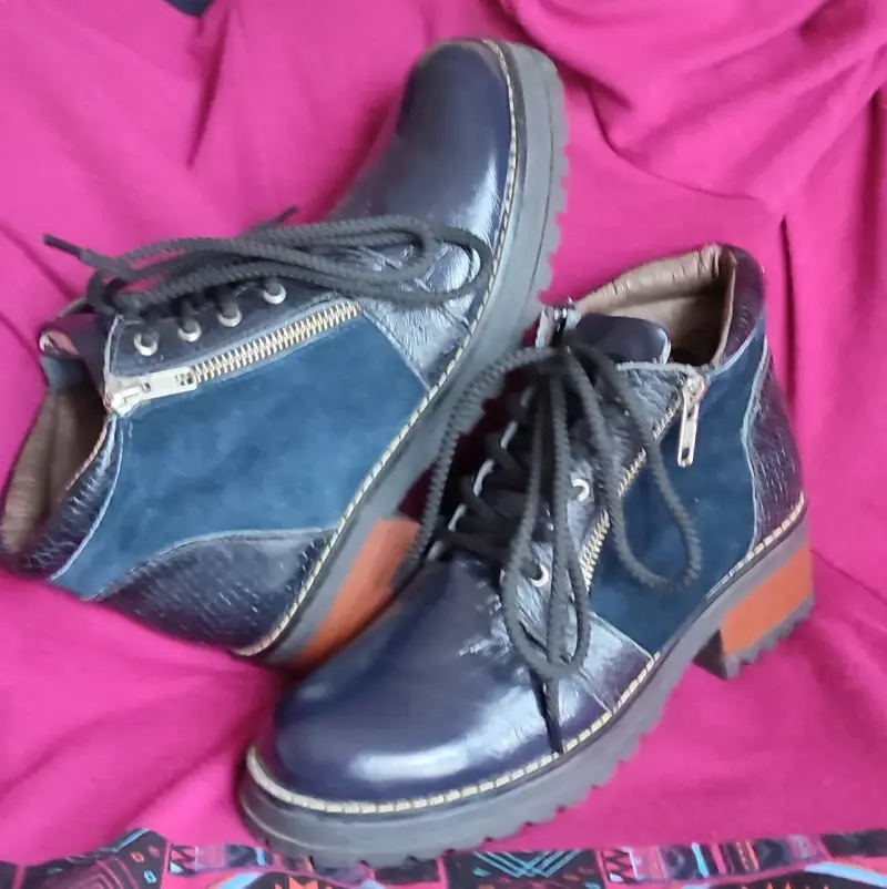 Botines de cuero azul con cordones y cierres - 5
