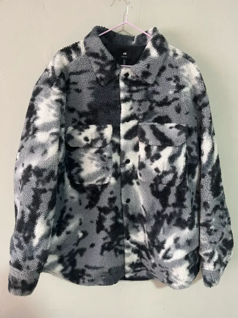 Chaqueta de lana sintética H&M estampada - 1