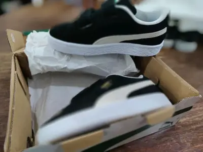 Zapatillas Puma Suede negras para niños - miniatura 3