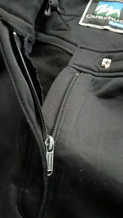 Pantalones de trekking Quechua negros - miniatura 2