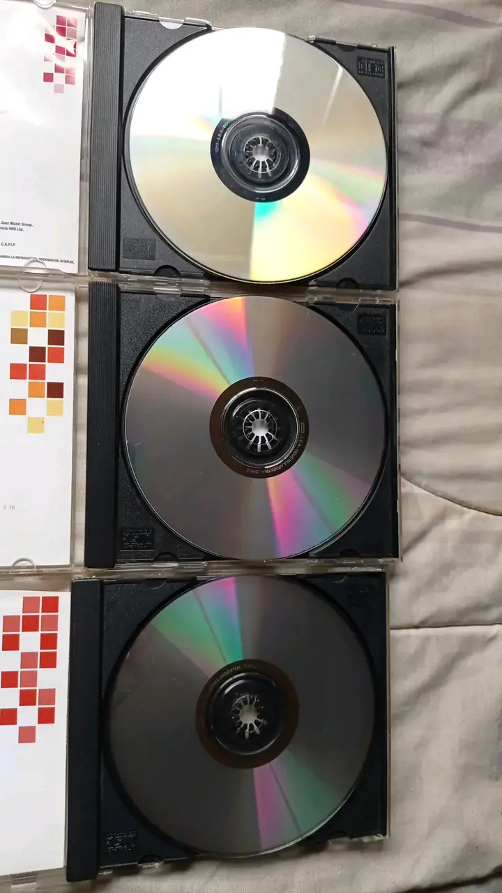 Colección de CDs de música variada - 2
