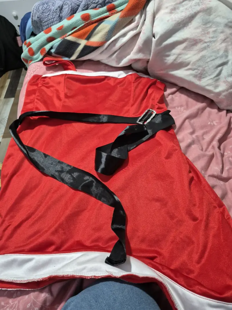 Disfraz de Navidad rojo con cinturón