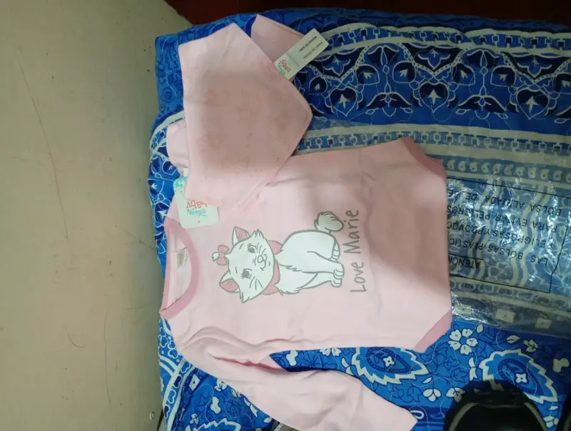 Body de bebé rosa con diseño de gatito - 1