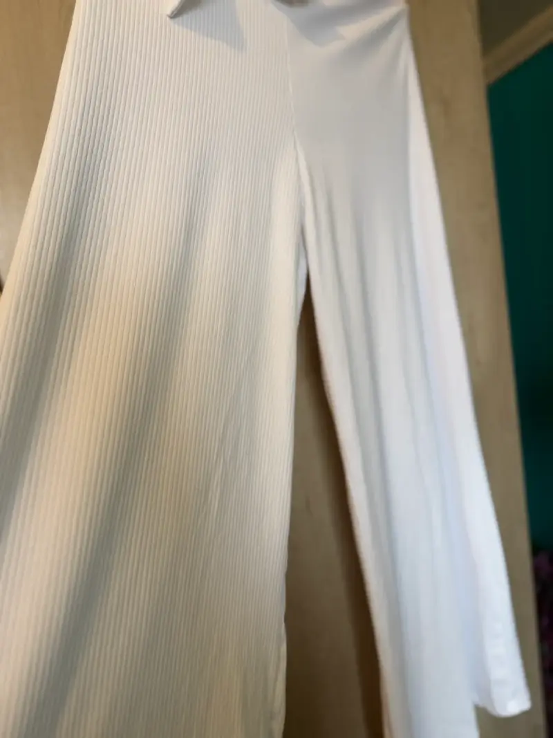 Se vende pantalones de tela blancos - 2