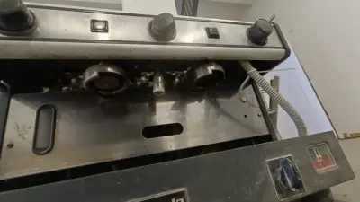 Máquina de café espresso La Spaziale profesional - miniatura 2