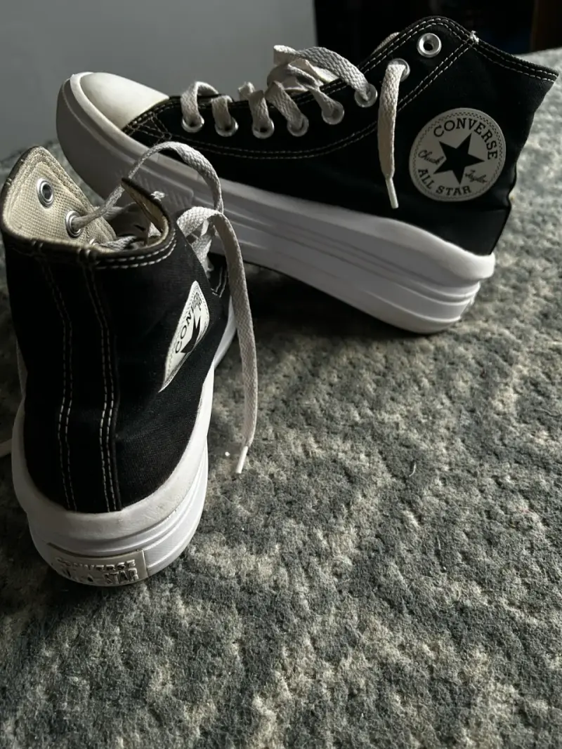 Zapatillas negras Converse chuck - 2