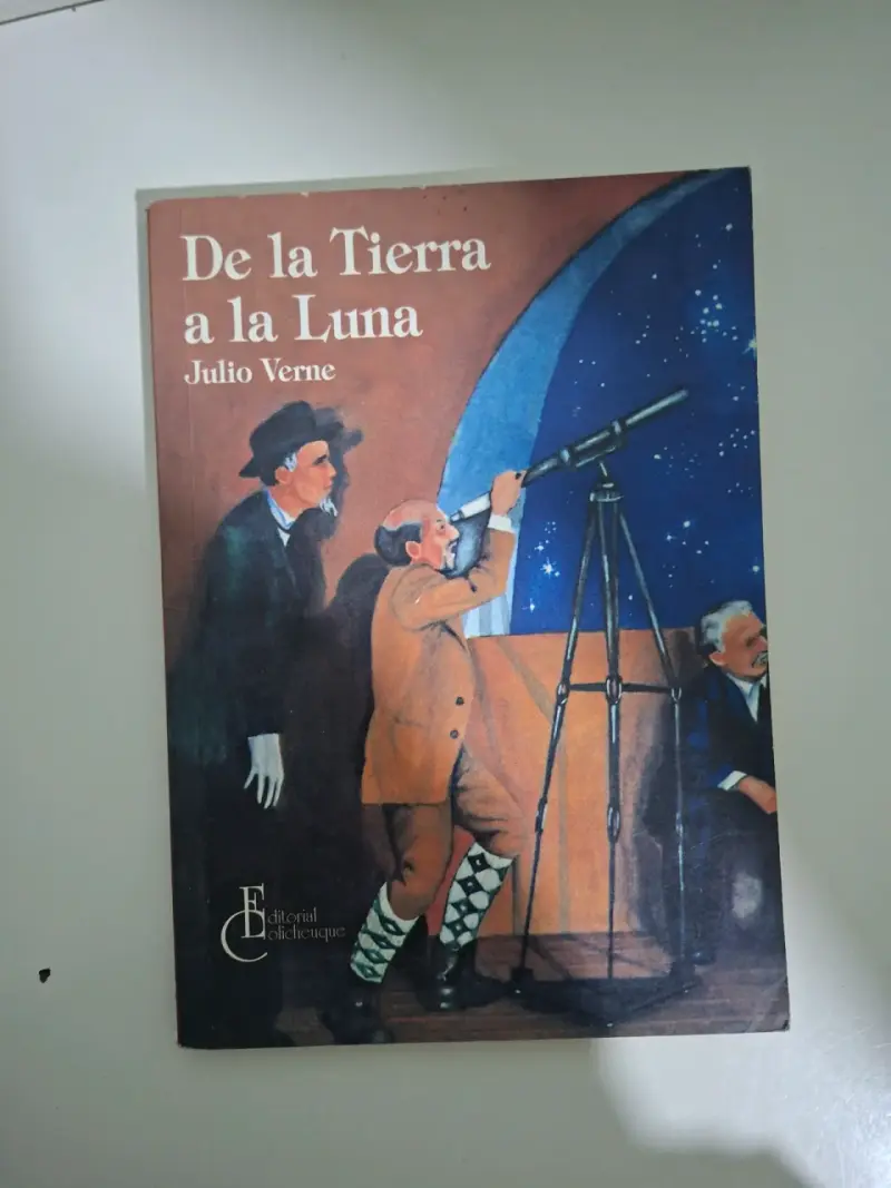 Libro 'De la Tierra a la Luna' de Julio Verne
