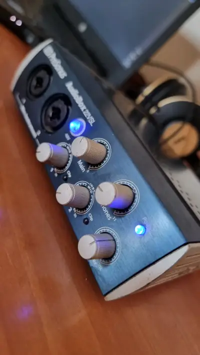 Interfaz de audio PreSonus AudioBox USB - miniatura 2