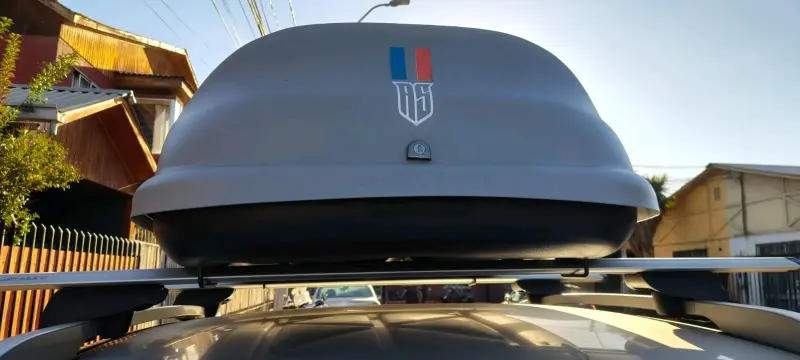 Baúl de techo para auto espacioso - 3