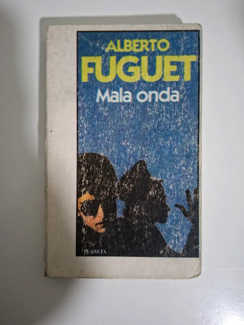 Libro 'Mala Onda' de Alberto Fuguet