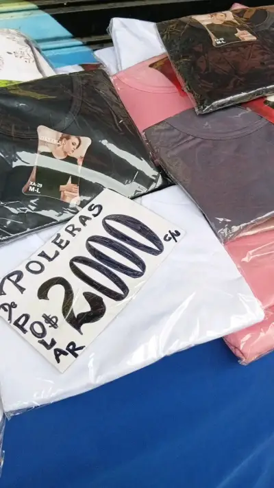 Pack de poleras básicas colores variados - miniatura 1